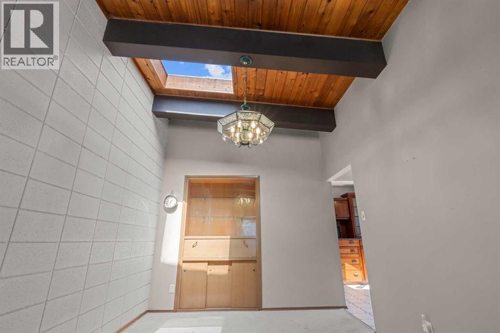 Multi-family House Bungalow for Sale in   Avenue SW Windsor Park Calgary 