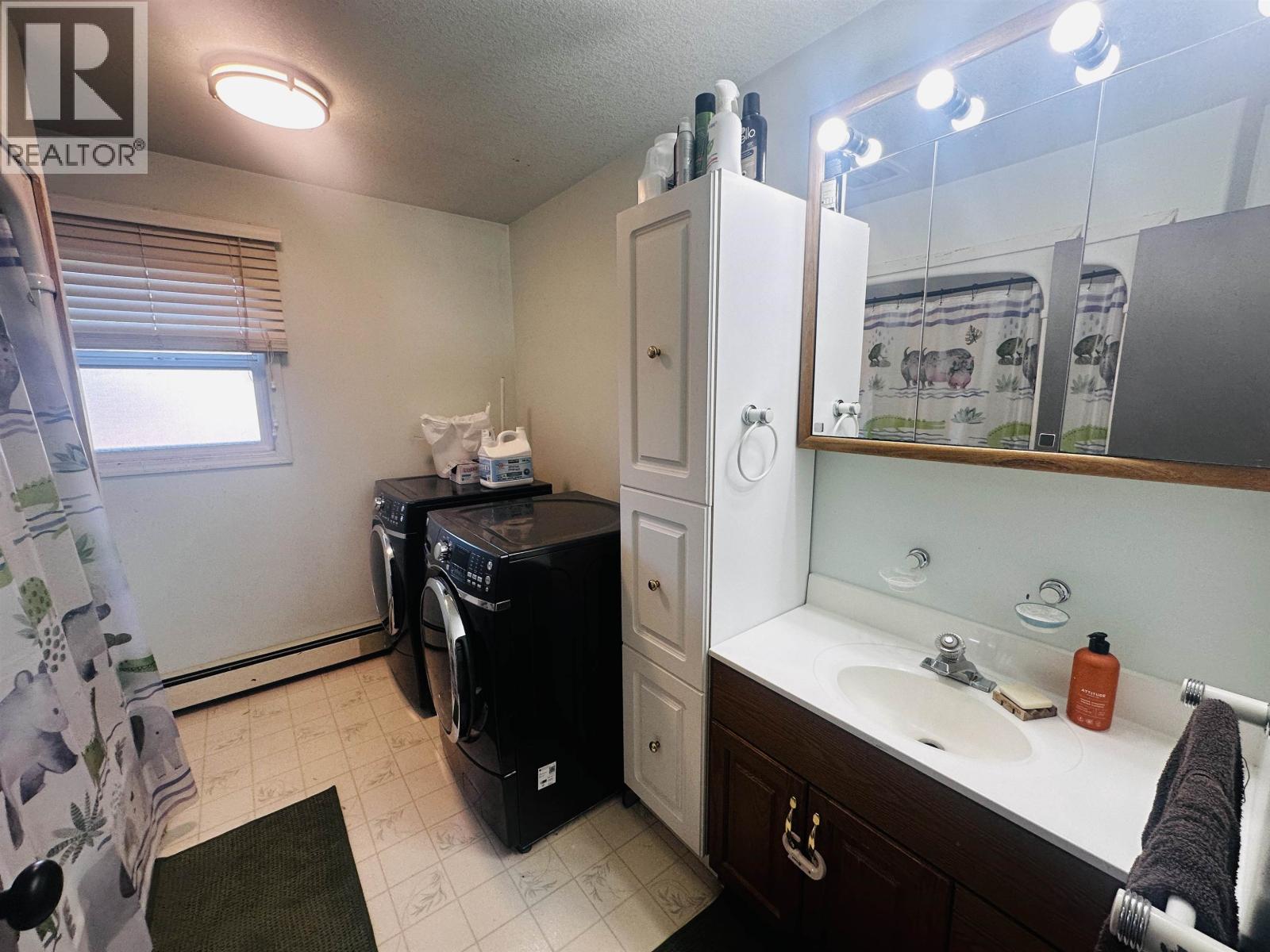 206 5TH Avenue, Burns Lake