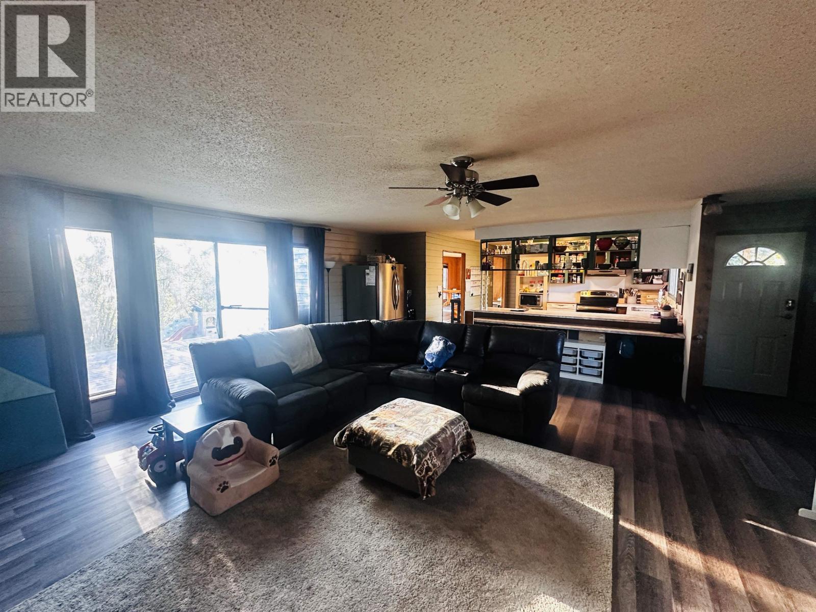206 5TH Avenue, Burns Lake