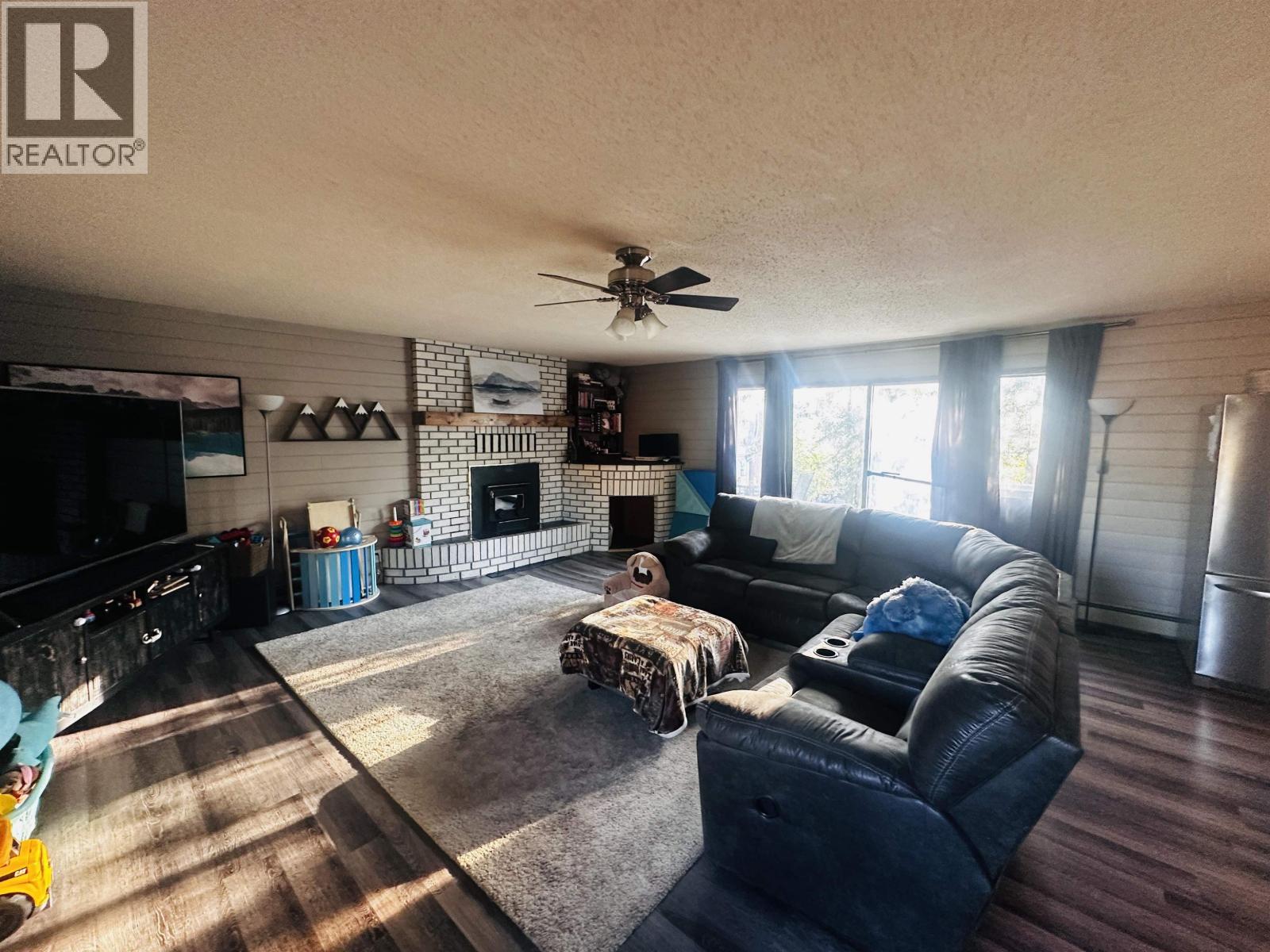 206 5TH Avenue, Burns Lake