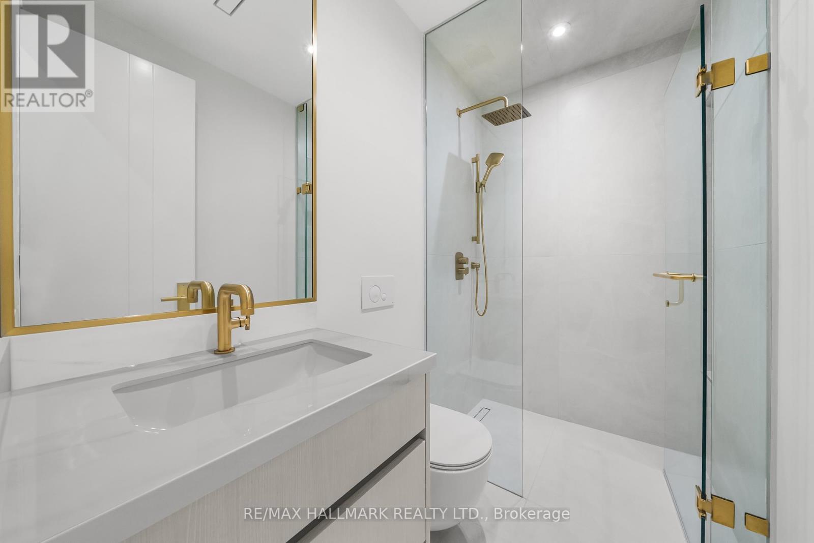 Photo 41 of 16 A Kenrae Road, Toronto ON