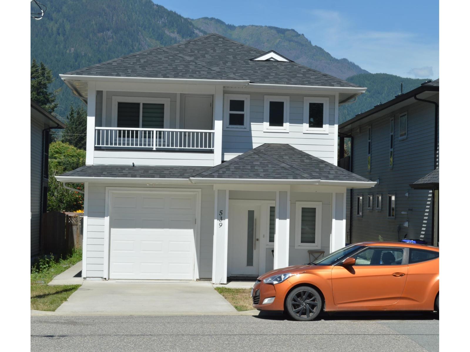 539 DOUGLAS STREET, Hope, Hope