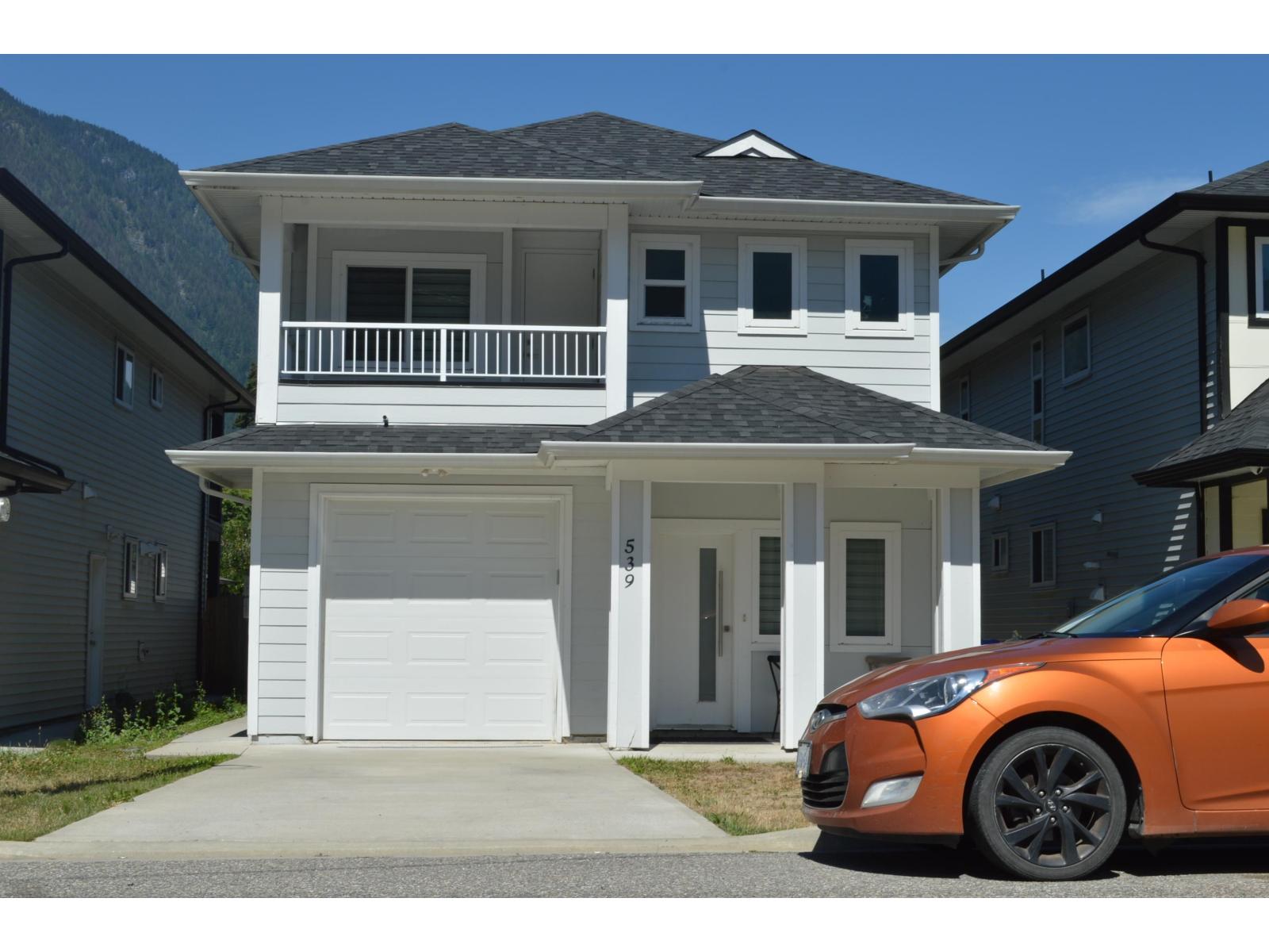 539 DOUGLAS STREET, Hope, Hope