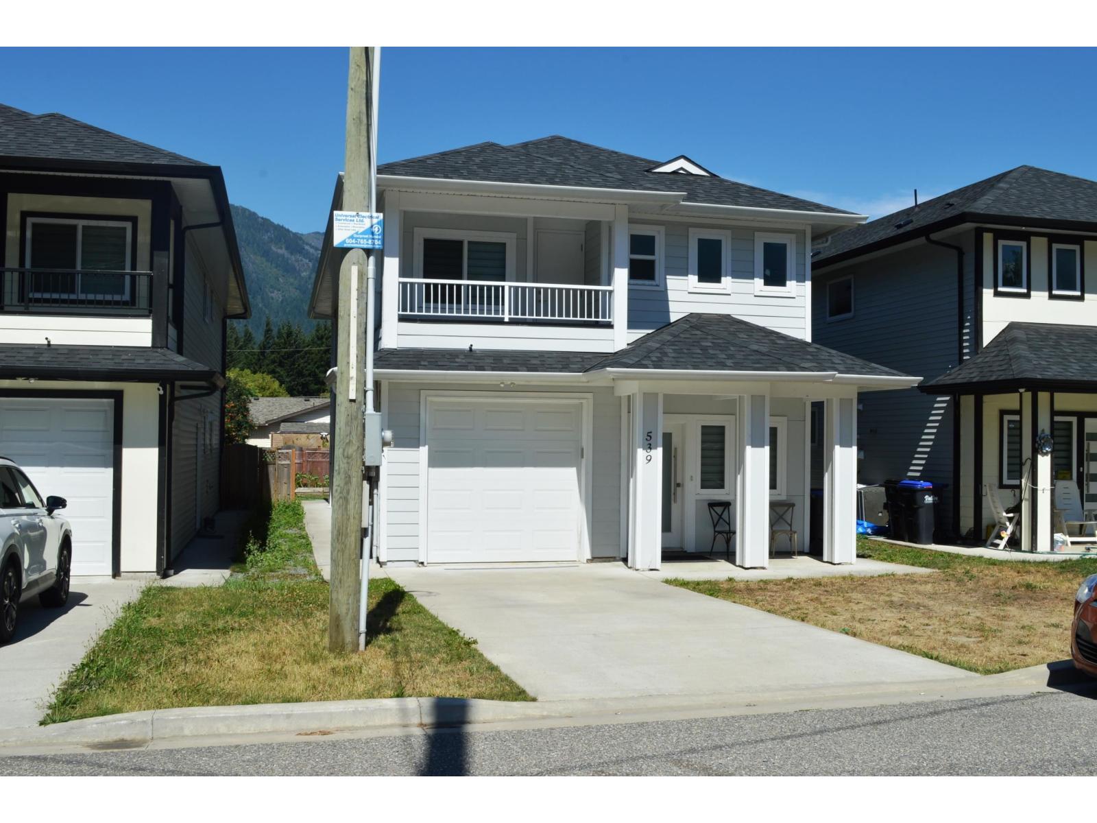 539 DOUGLAS STREET, Hope, Hope