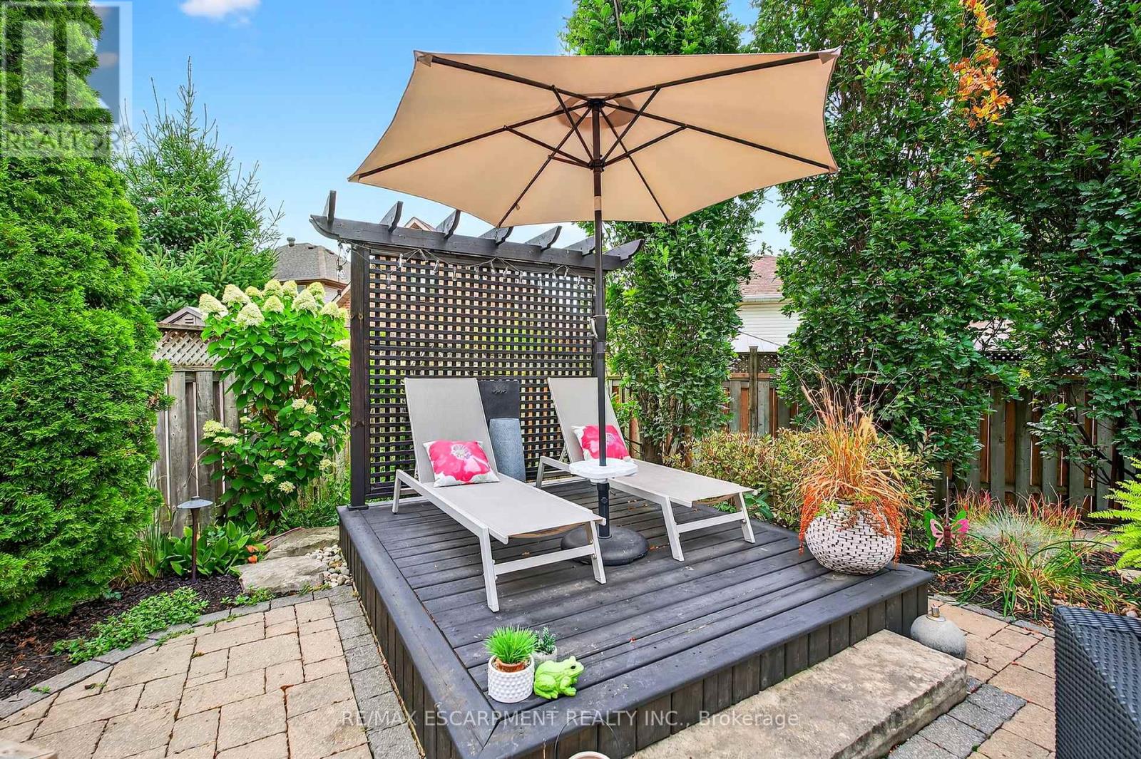 Photo 34 of 4118 Pincay Oaks Lane, Burlington ON
