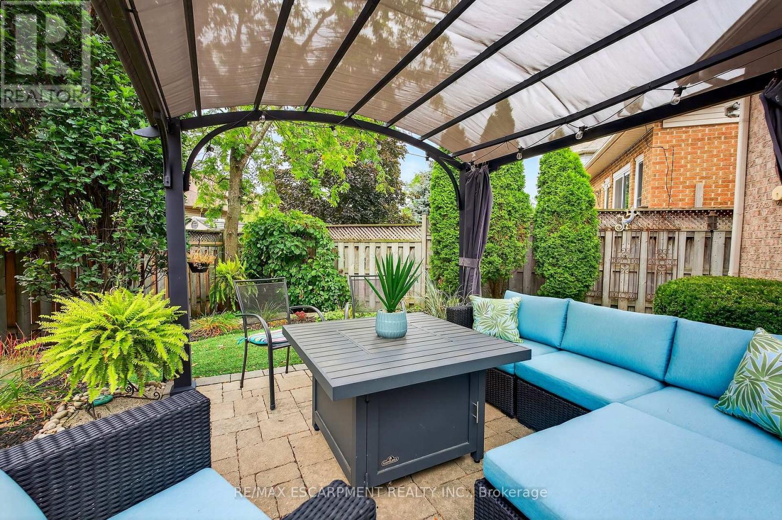 Photo 35 of 4118 Pincay Oaks Lane, Burlington ON