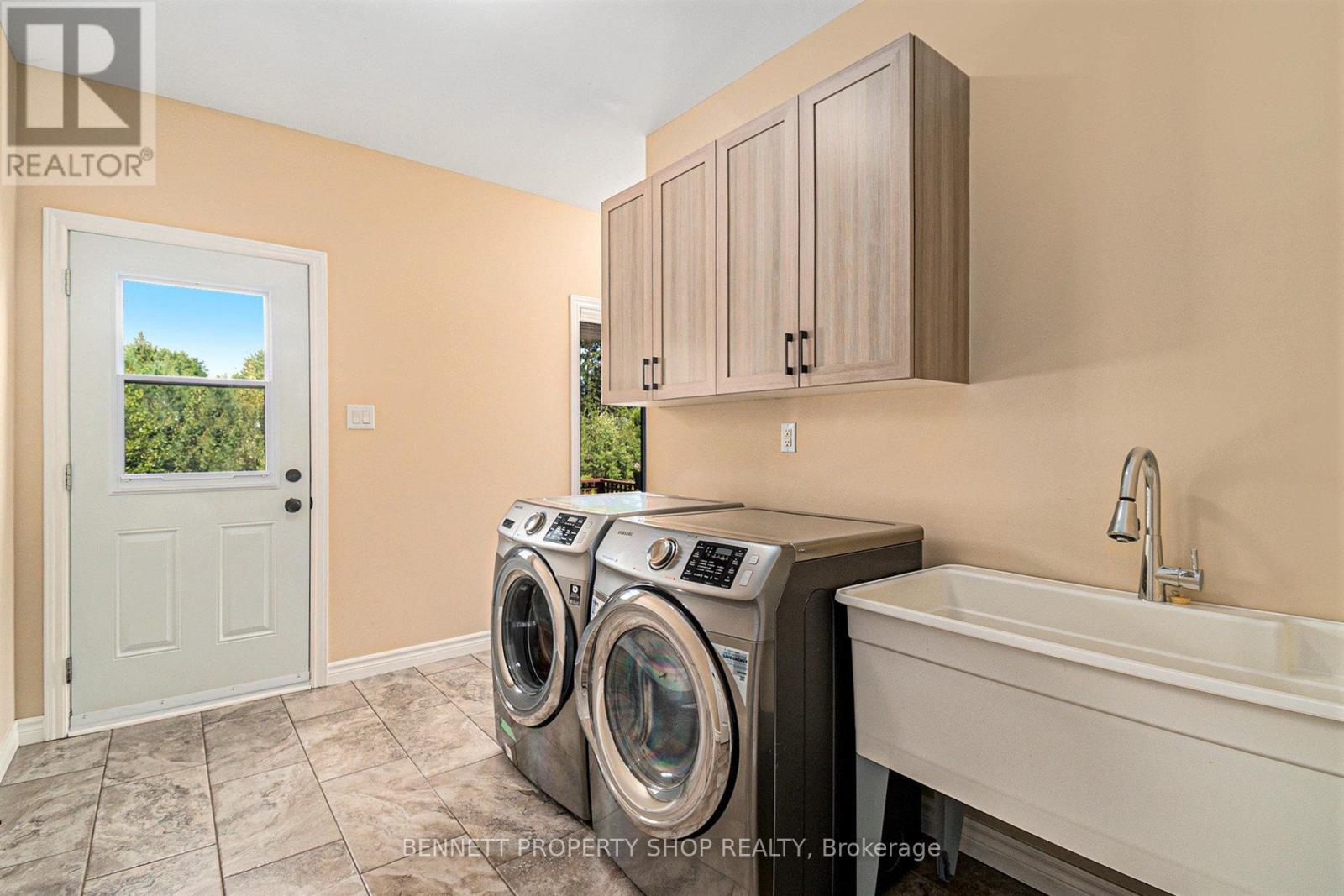 Photo 19 of 145 Moise Gendron Street, Clarencerockland ON