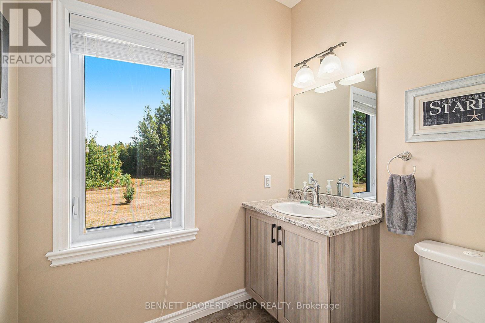 Photo 20 of 145 Moise Gendron Street, Clarencerockland ON
