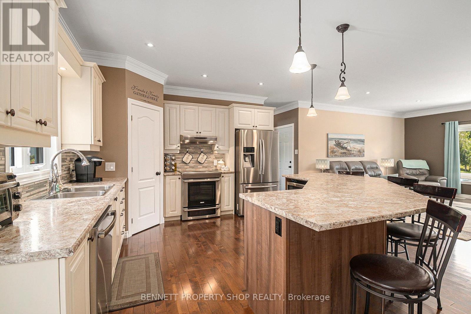 Photo 8 of 145 Moise Gendron Street, Clarencerockland ON