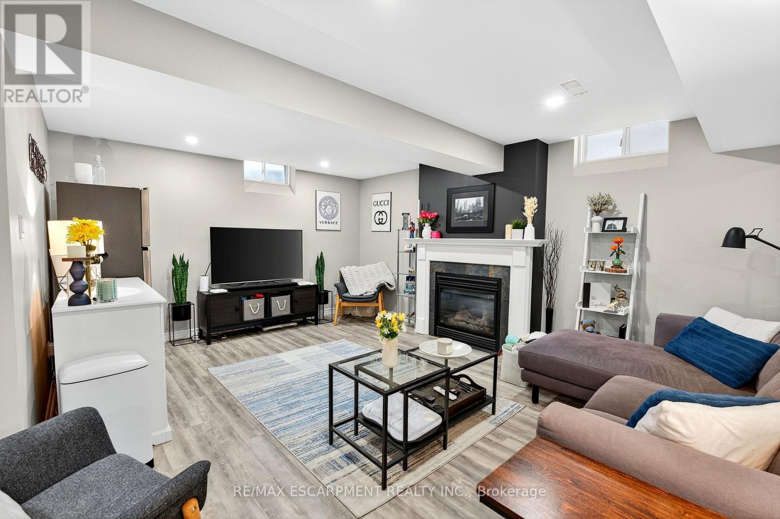 Photo 27 of 4118 Pincay Oaks Lane, Burlington ON