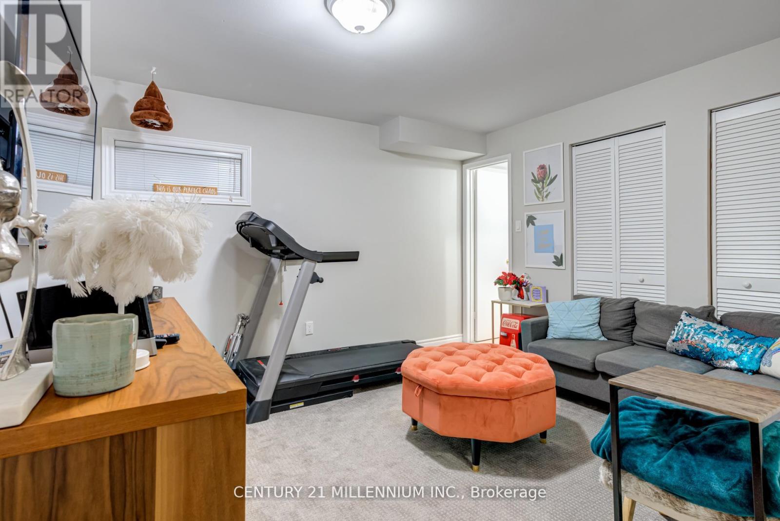 Photo 7 of 4 1536 Sixth Line, Oakville ON
