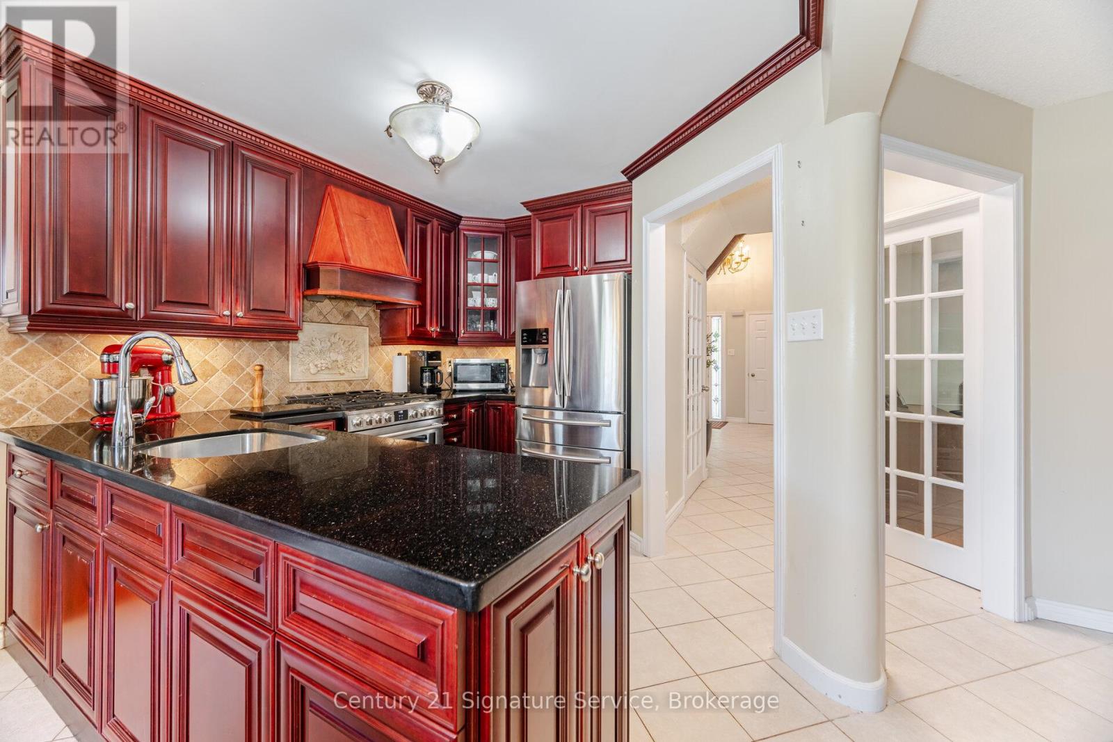 Photo 19 of 5955 Ladyburn Crescent, Mississauga ON