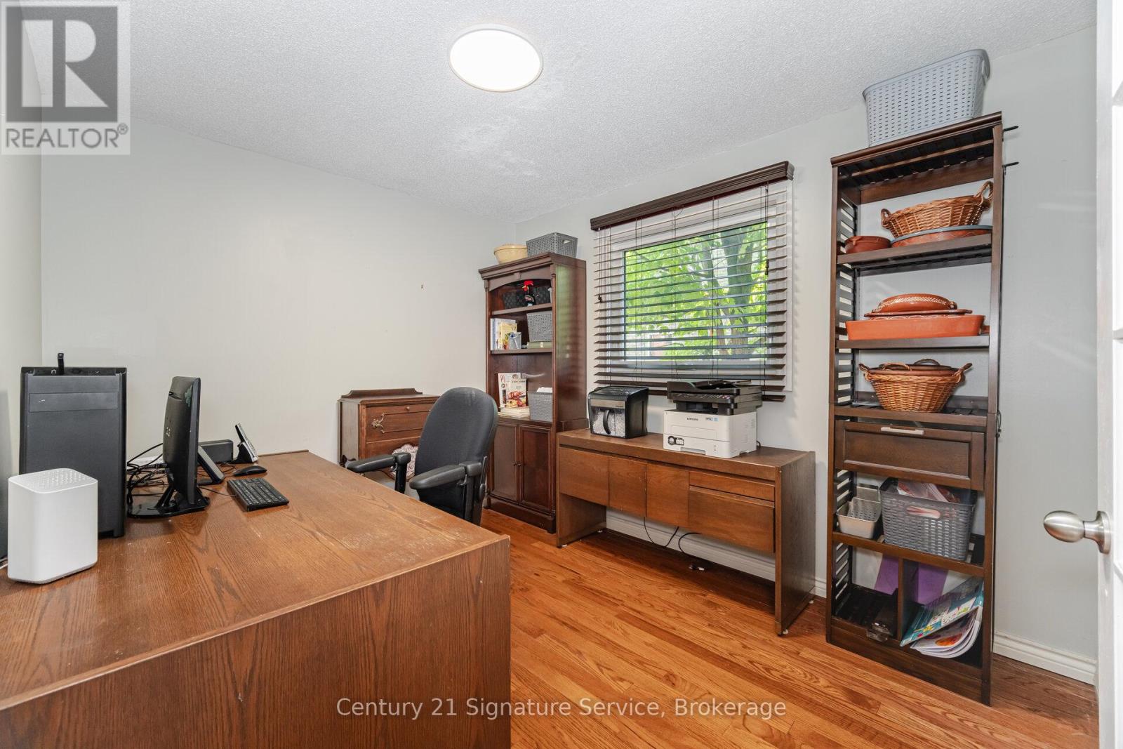 Photo 25 of 5955 Ladyburn Crescent, Mississauga ON