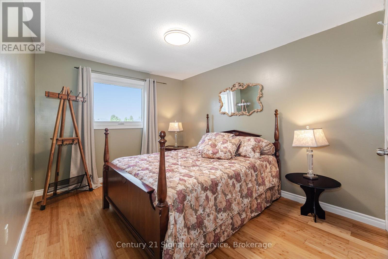 Photo 49 of 5955 Ladyburn Crescent, Mississauga ON