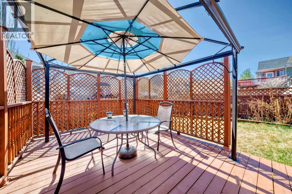 Photo 12 of 159 Bridlewood Road Sw, Calgary AB
