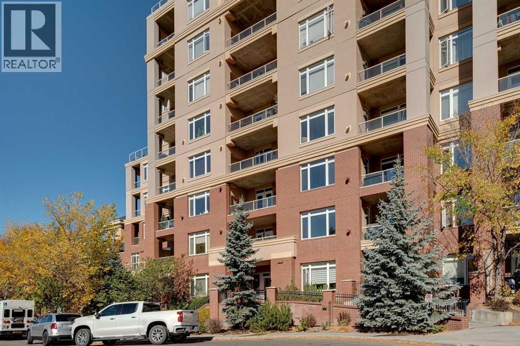 Single Family House for Sale in   Hemlock Crescent SW Spruce Cliff Calgary 