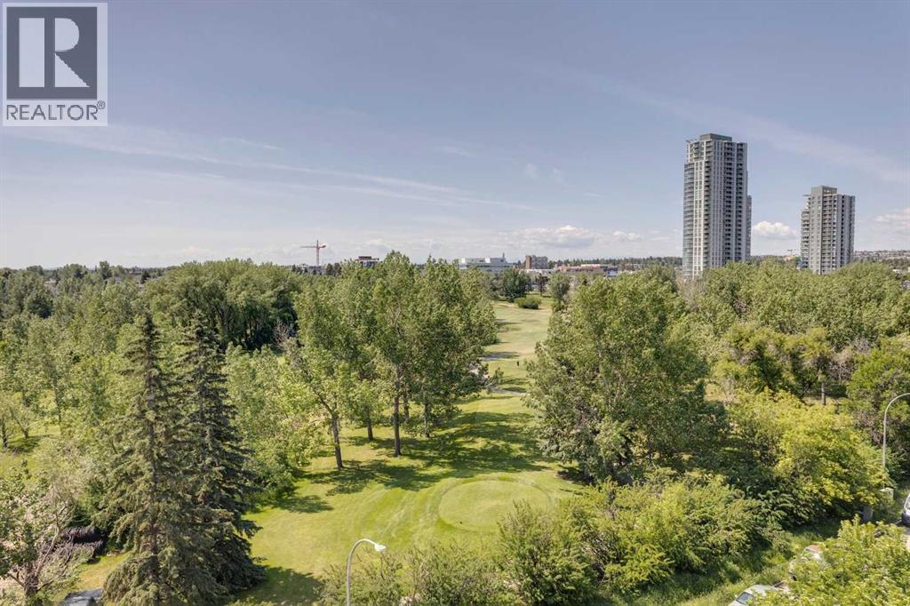 Single Family House for Sale in   Hemlock Crescent SW Spruce Cliff Calgary 