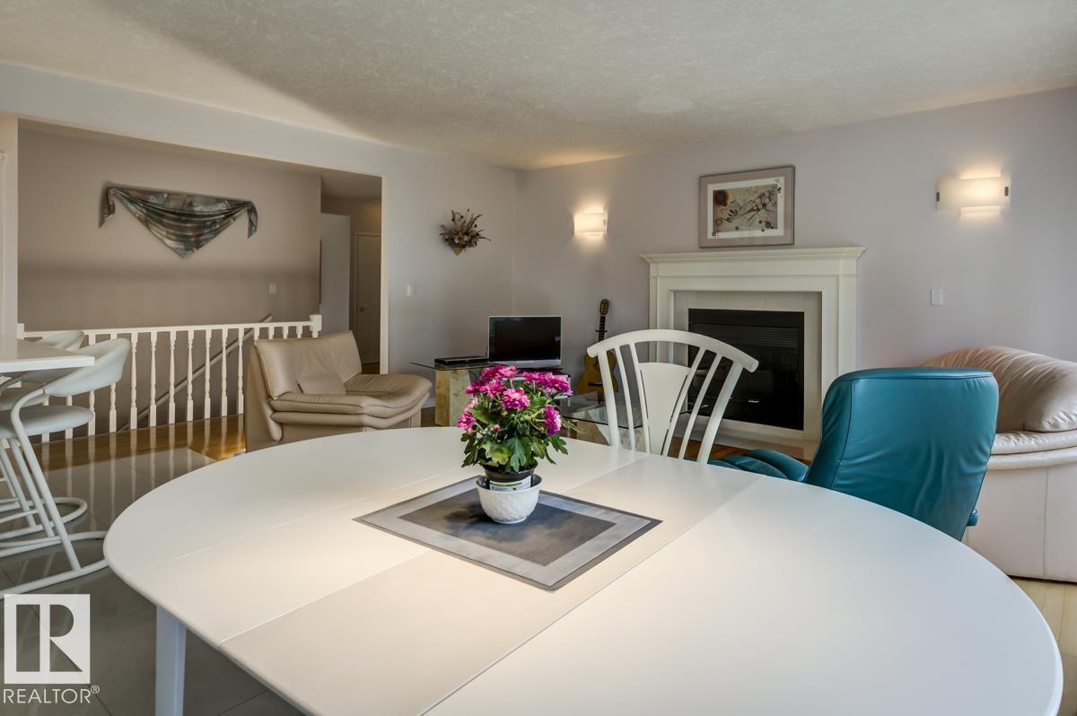 Photo 35 of 9437 144 St Nw, Edmonton AB