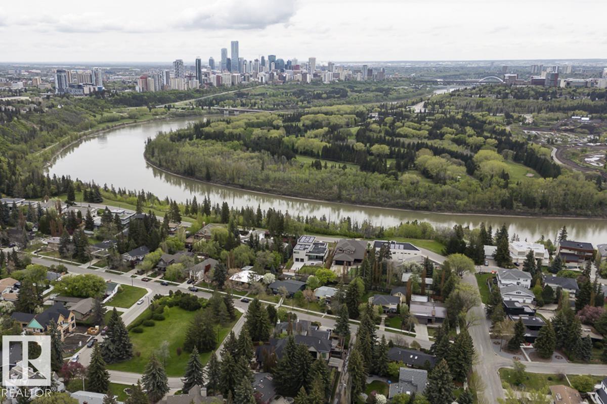 Photo 60 of 9437 144 St Nw, Edmonton AB