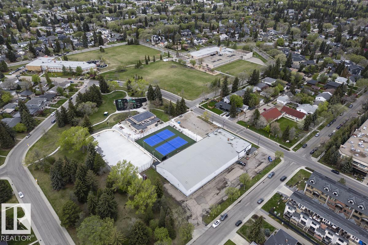 Photo 62 of 9437 144 St Nw, Edmonton AB