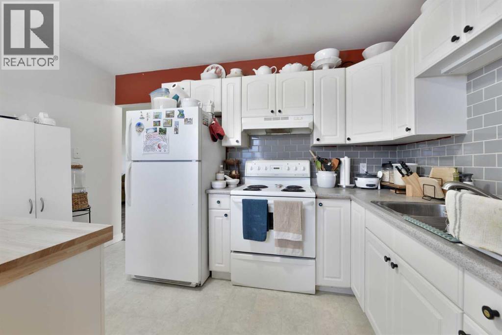 Multi-family House Bungalow for Sale in A & B   Street SW Rosscarrock Calgary 