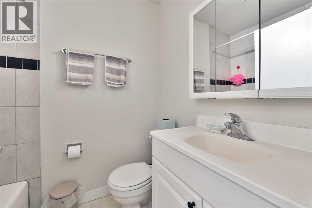 Multi-family House Bungalow for Sale in A & B   Street SW Rosscarrock Calgary 