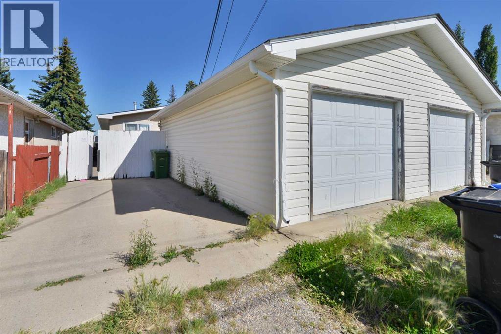 Multi-family House Bungalow for Sale in A & B   Street SW Rosscarrock Calgary 