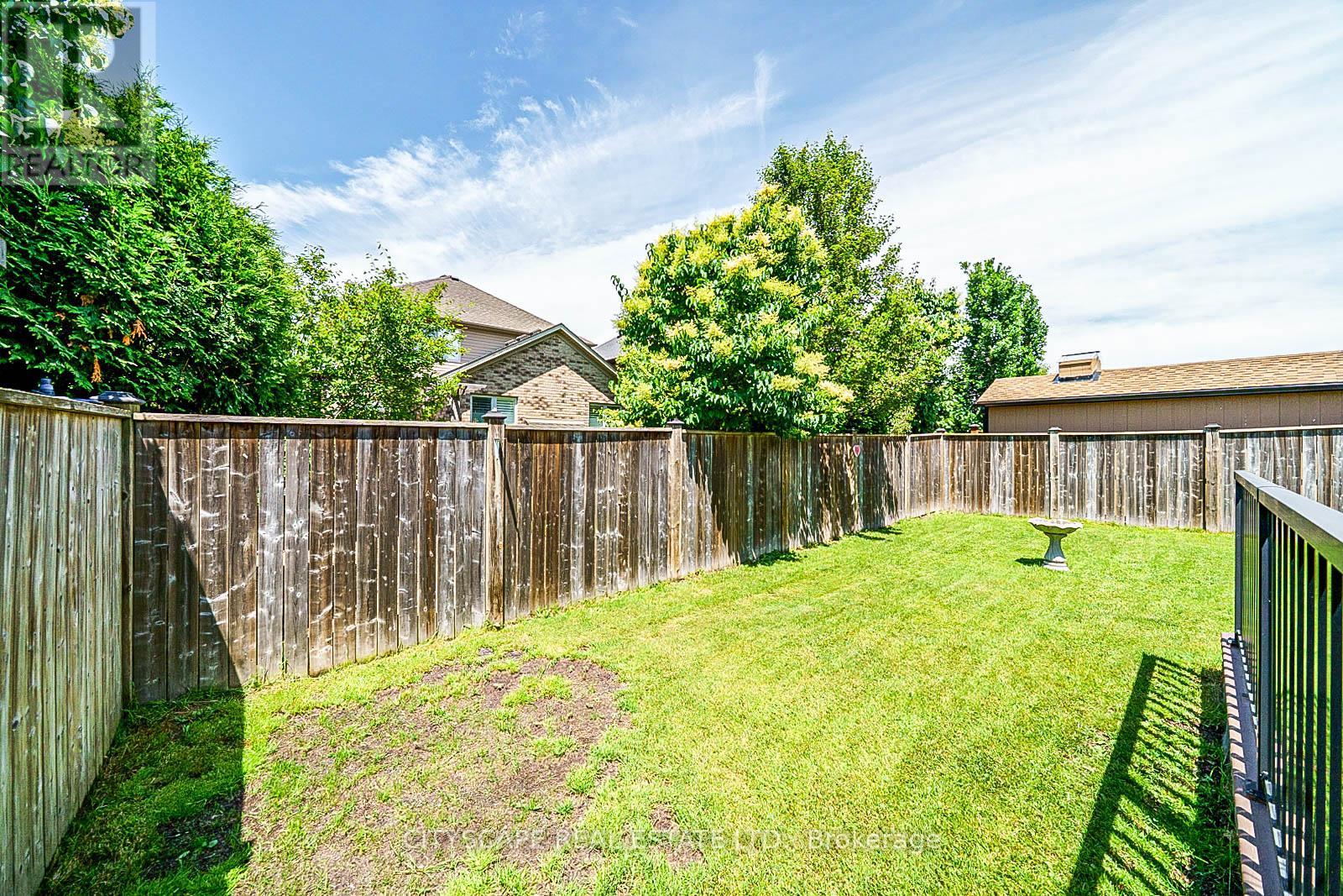 Photo 18 of 19 Staples Lane, Hamilton ON