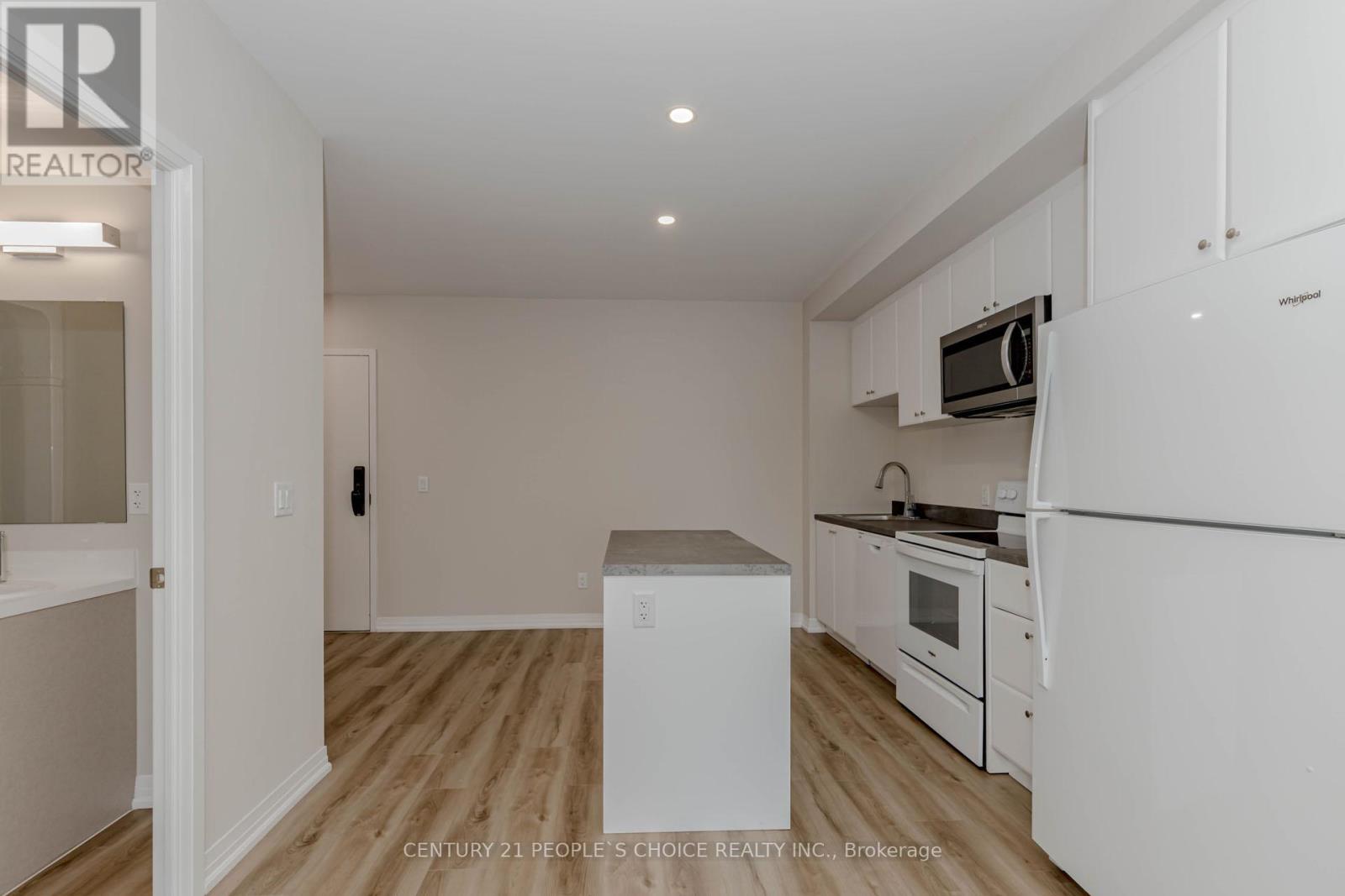 Photo 38 of 206 50 Herrick Avenue, St Catharines ON