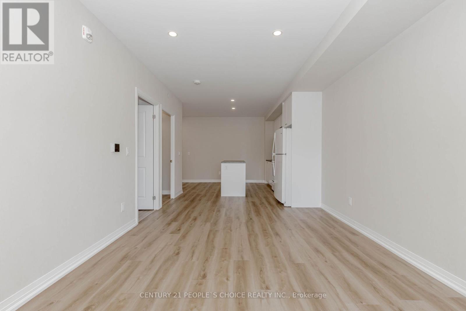 Photo 25 of 206 50 Herrick Avenue, St Catharines ON