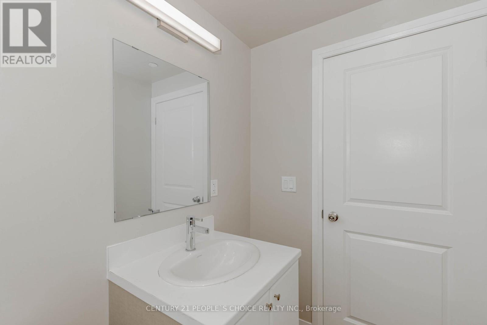 Photo 46 of 206 50 Herrick Avenue, St Catharines ON