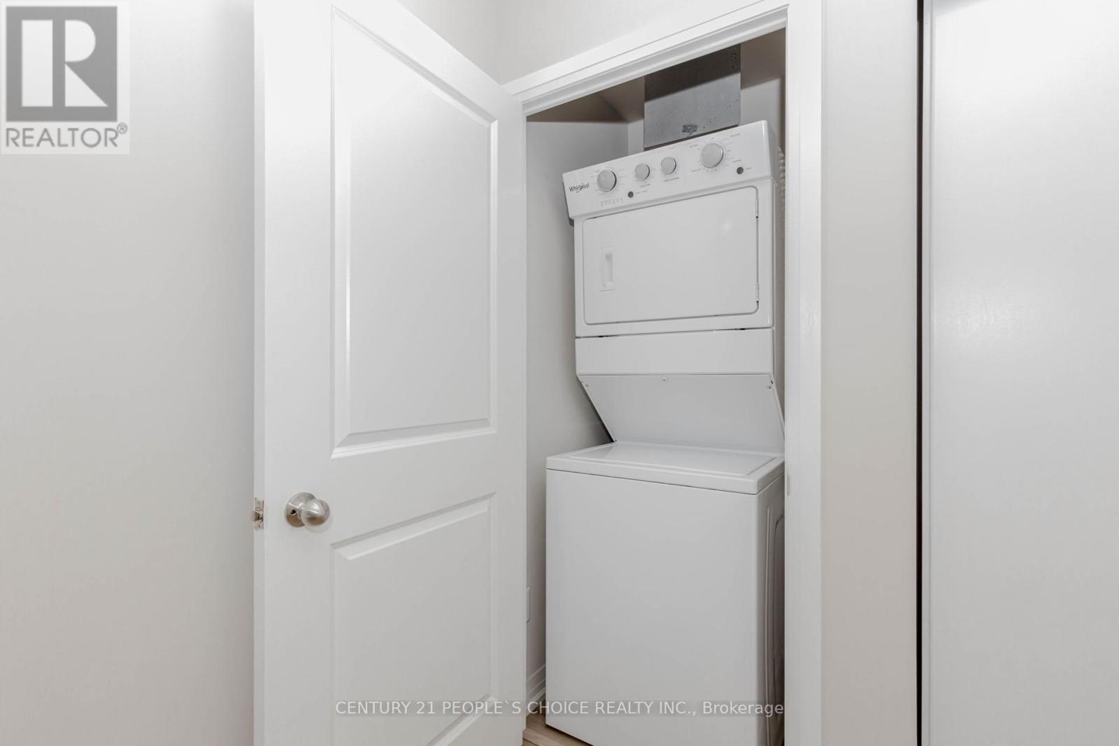 Photo 17 of 206 50 Herrick Avenue, St Catharines ON