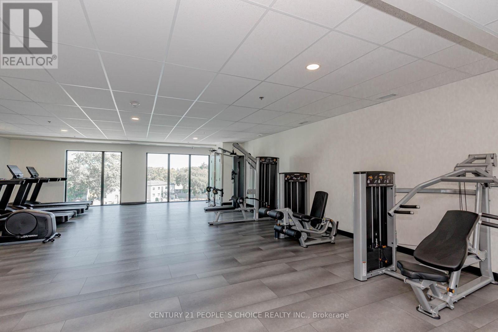 Photo 24 of 206 50 Herrick Avenue, St Catharines ON