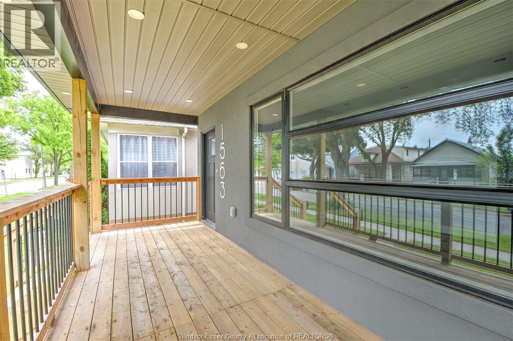 Photo 6 of 1563 Lincoln Road, Windsor ON