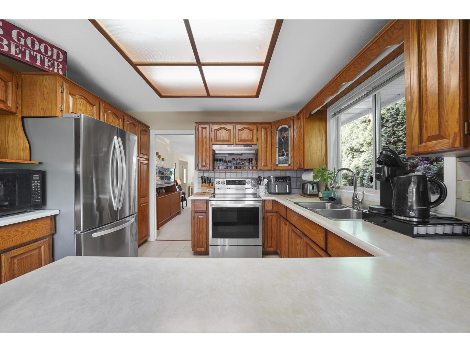 Photo 13 of 46209 Strathcona Road Fairfield Island, Chilliwack BC