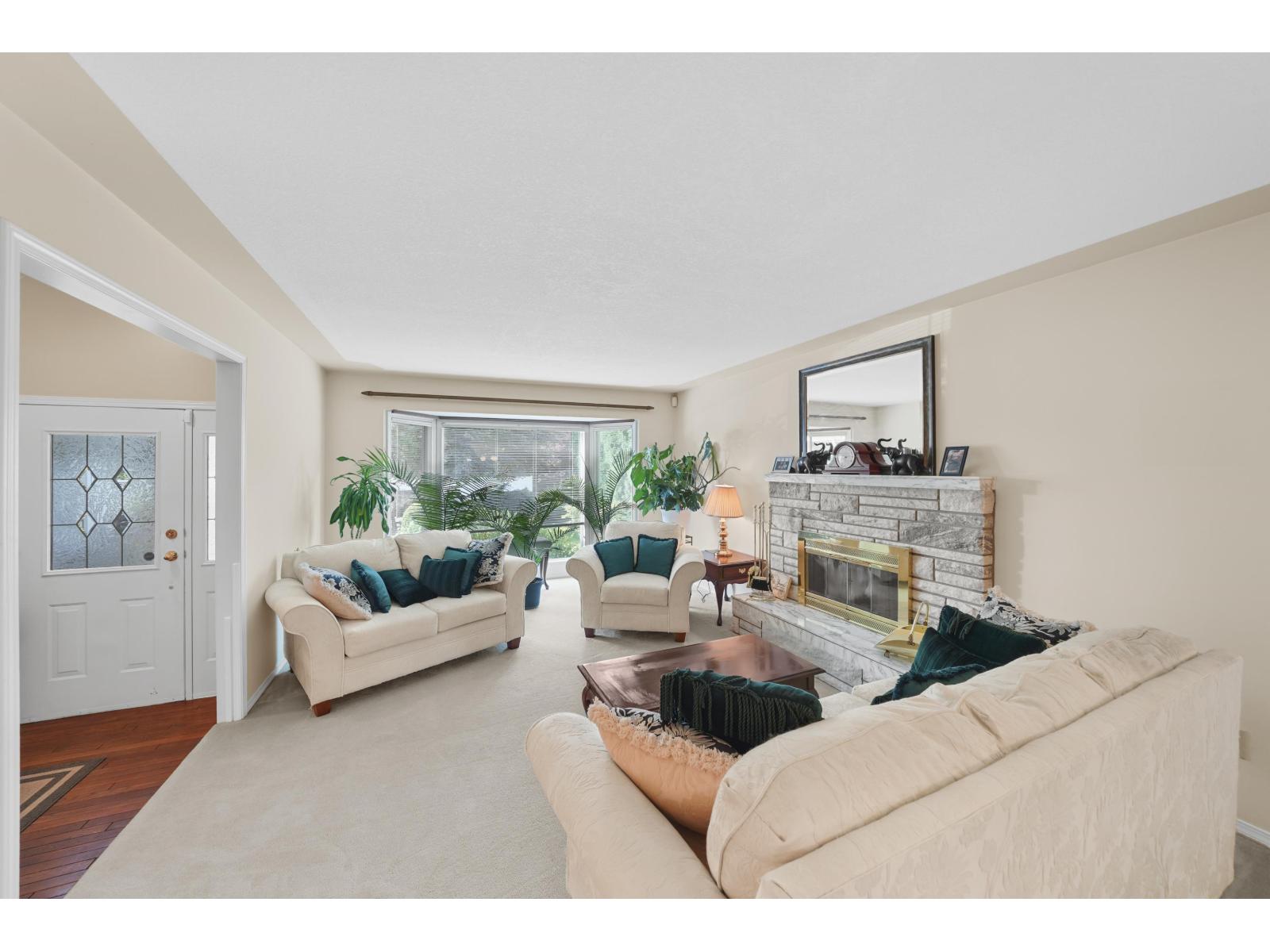 Photo 7 of 46209 Strathcona Road Fairfield Island, Chilliwack BC
