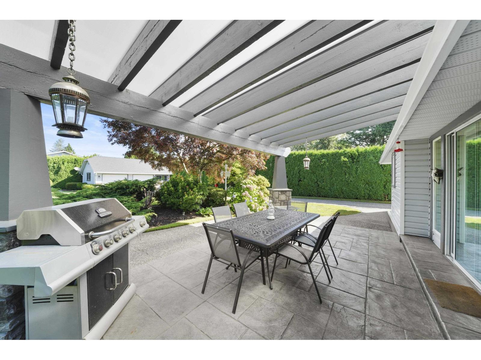 Photo 16 of 46209 Strathcona Road Fairfield Island, Chilliwack BC