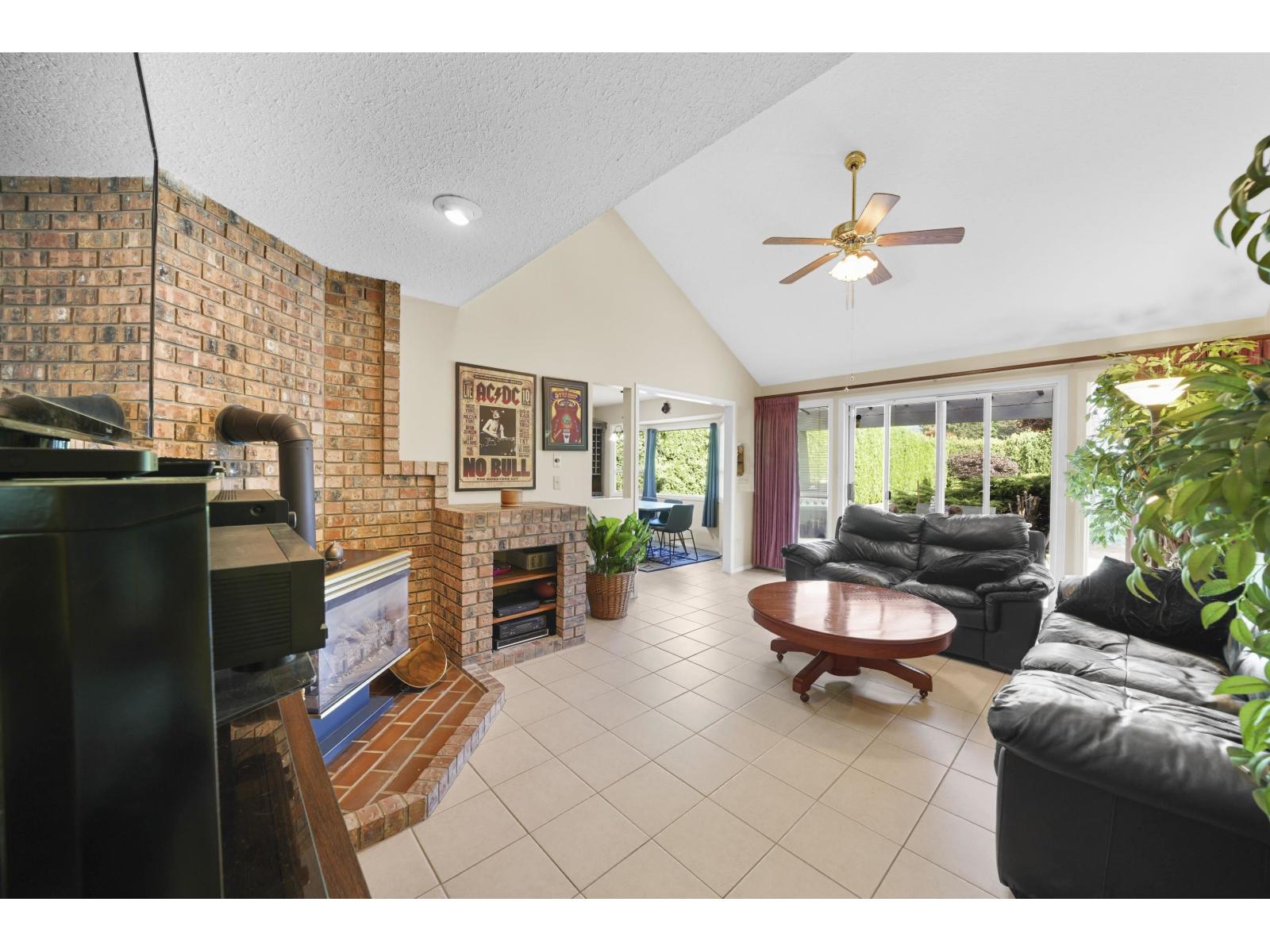 Photo 23 of 46209 Strathcona Road Fairfield Island, Chilliwack BC