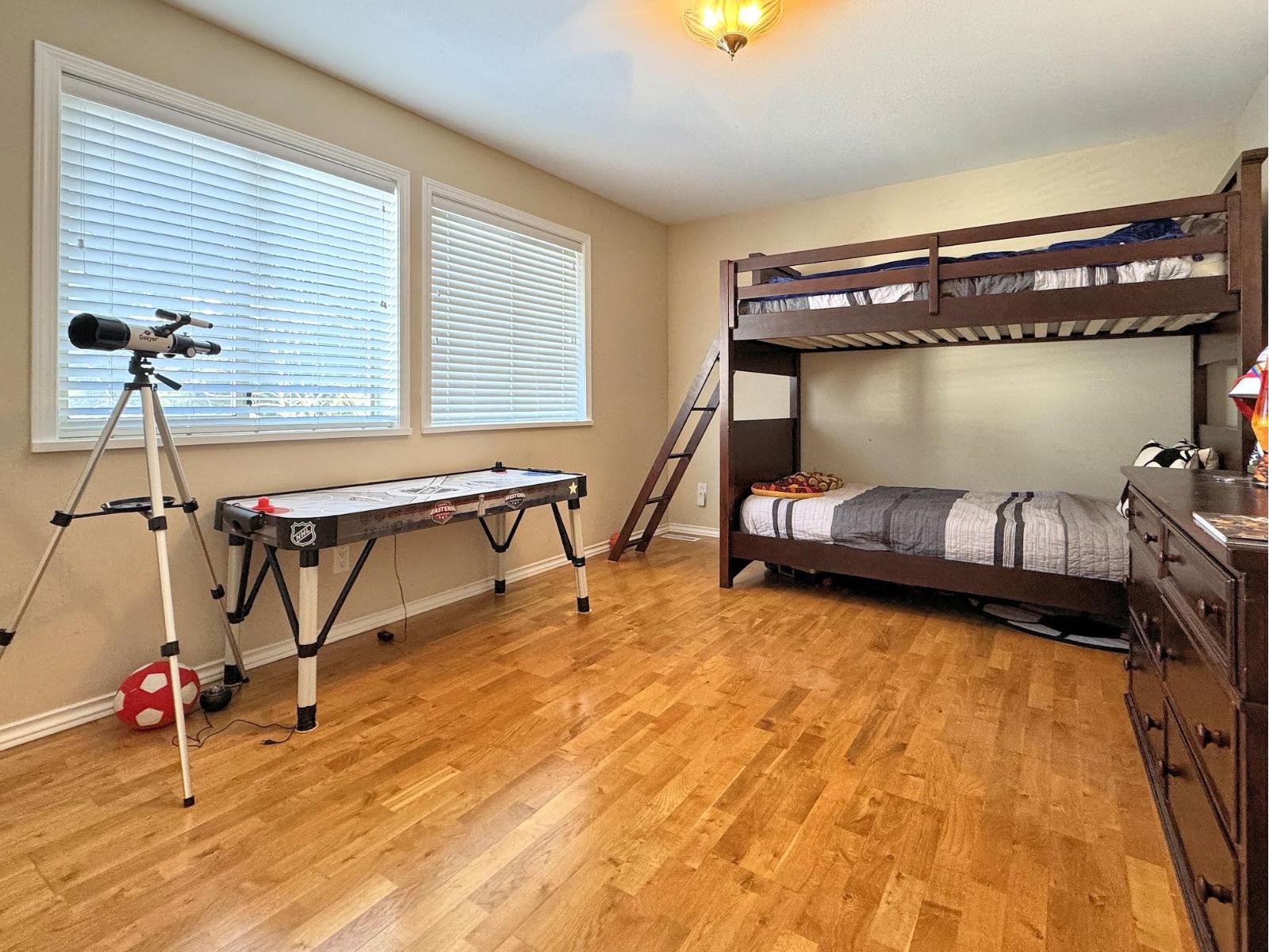 Photo 13 of 4456 209 A Street, Langley BC