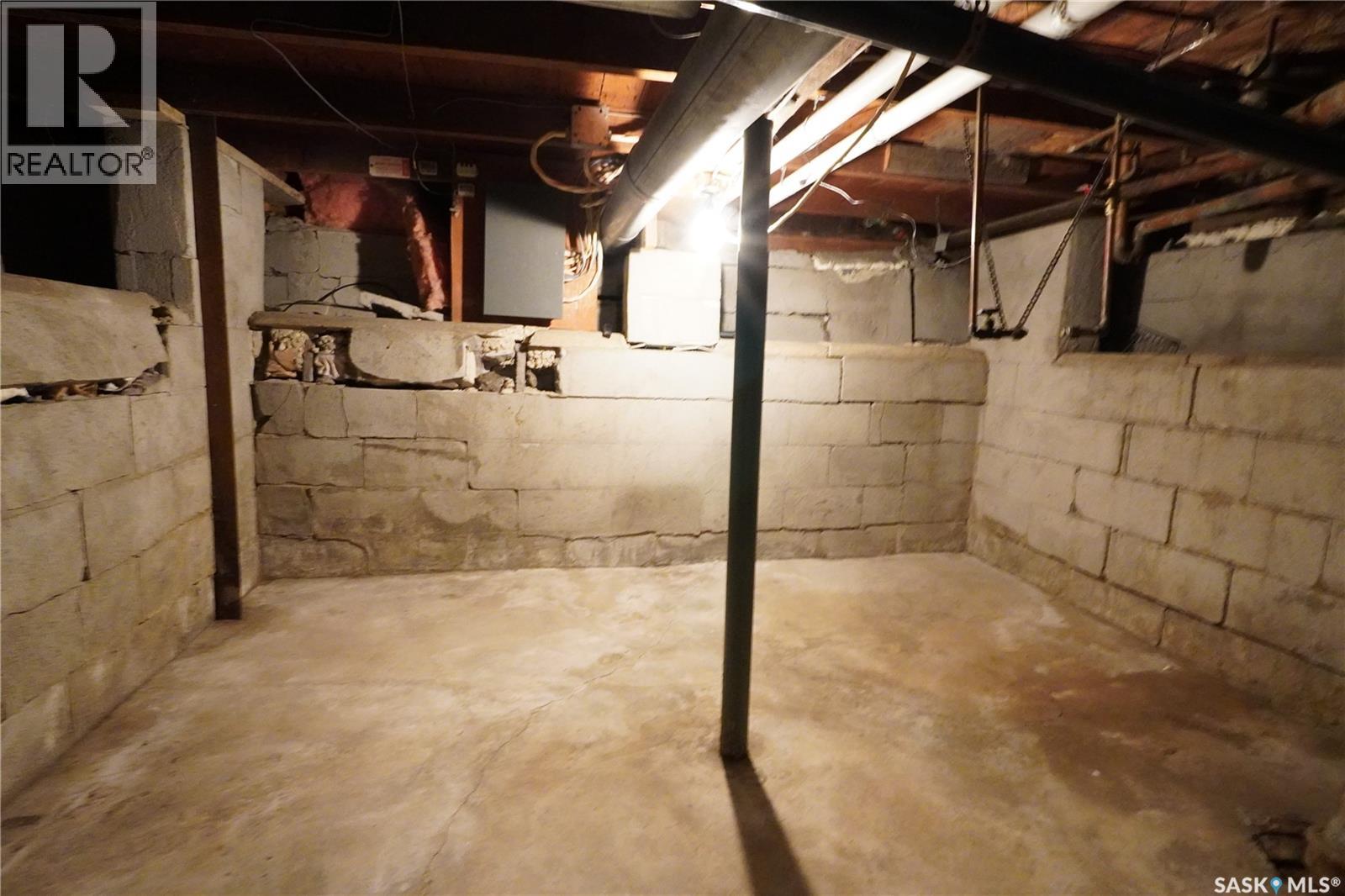 Photo 11 of 336 Scarth Street, Regina SK