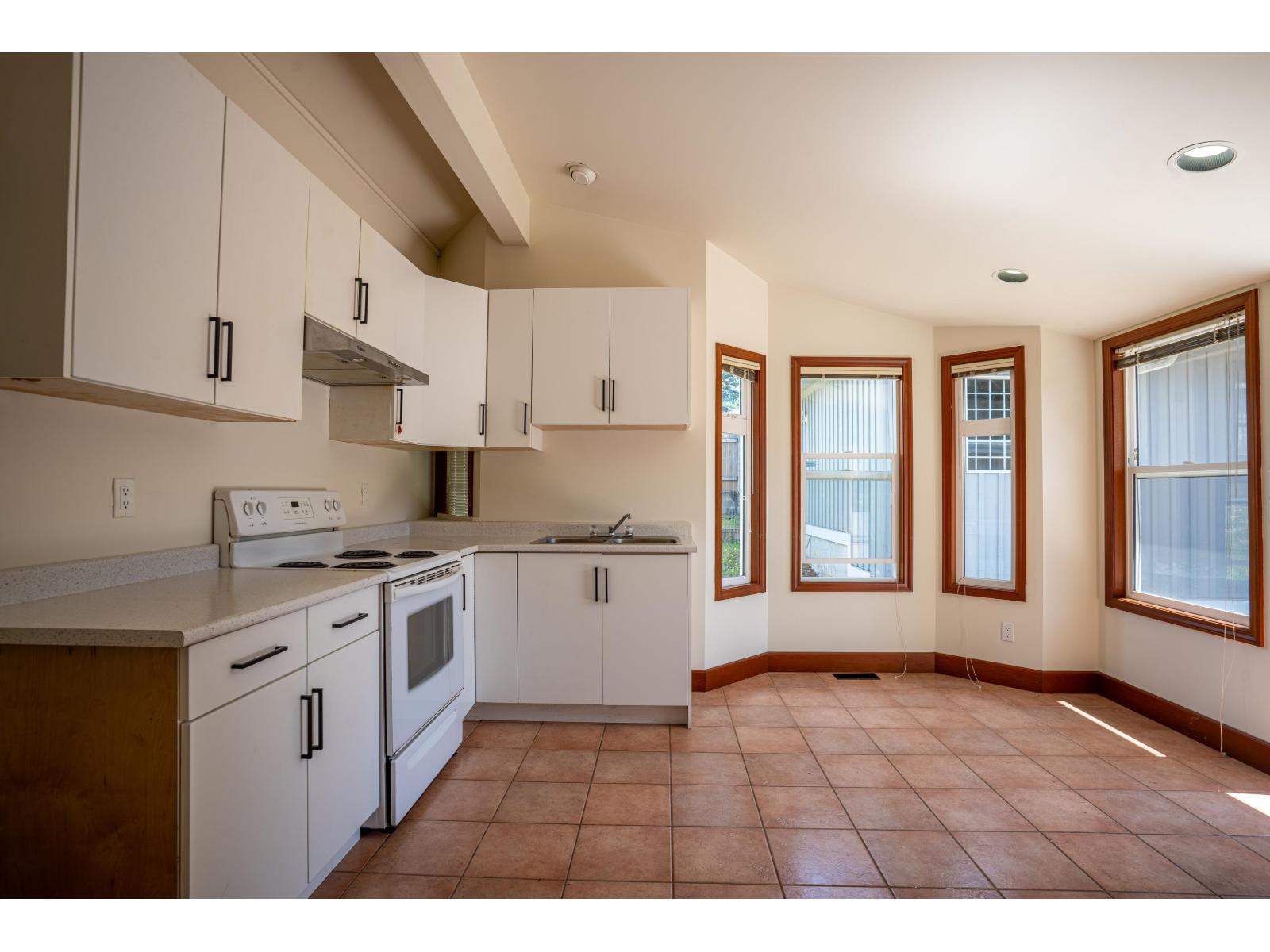 Photo 16 of 9714 131 Street, Surrey BC