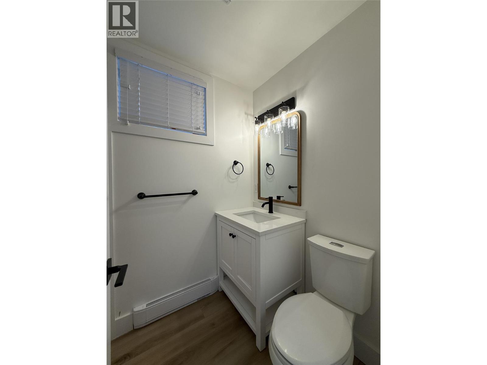 8807 Gala Crescent - 40