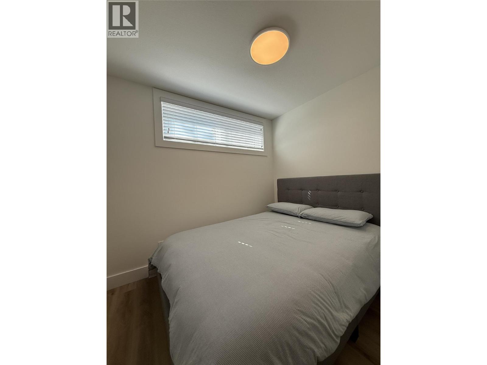 8807 Gala Crescent - 39