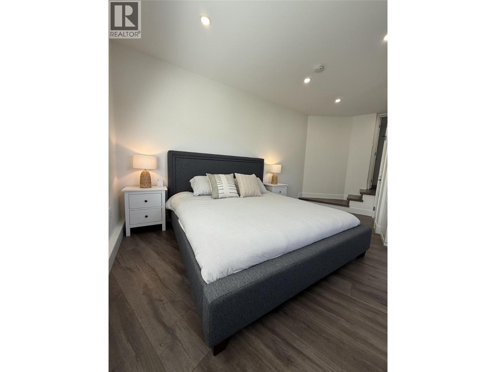 8807 Gala Crescent - 22