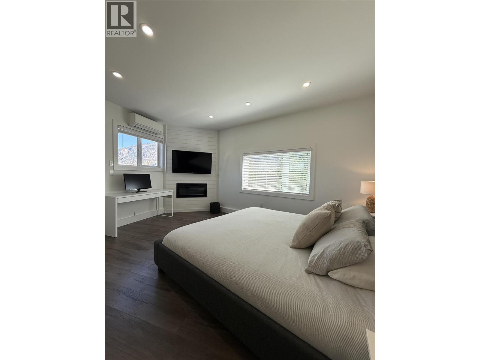 8807 Gala Crescent, Osoyoos