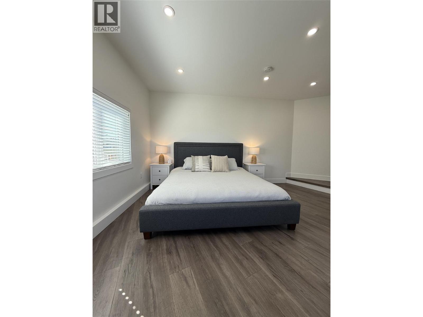 8807 Gala Crescent, Osoyoos