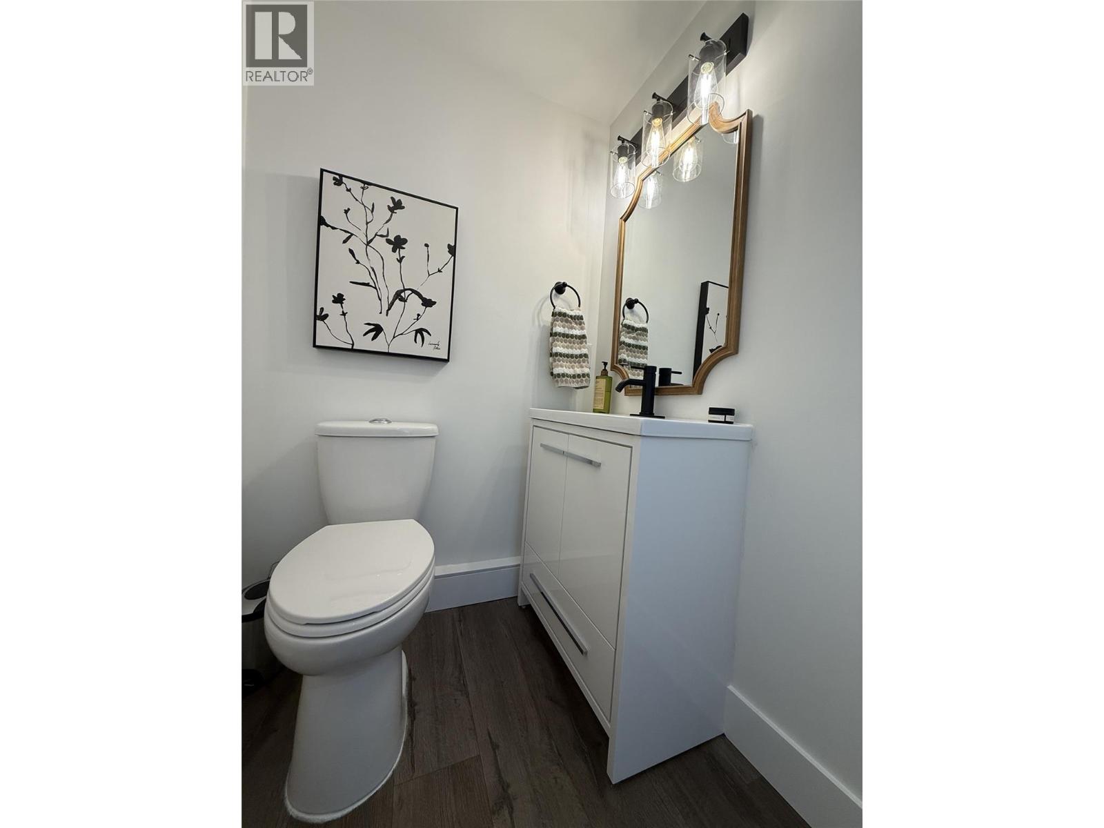 8807 Gala Crescent, Osoyoos