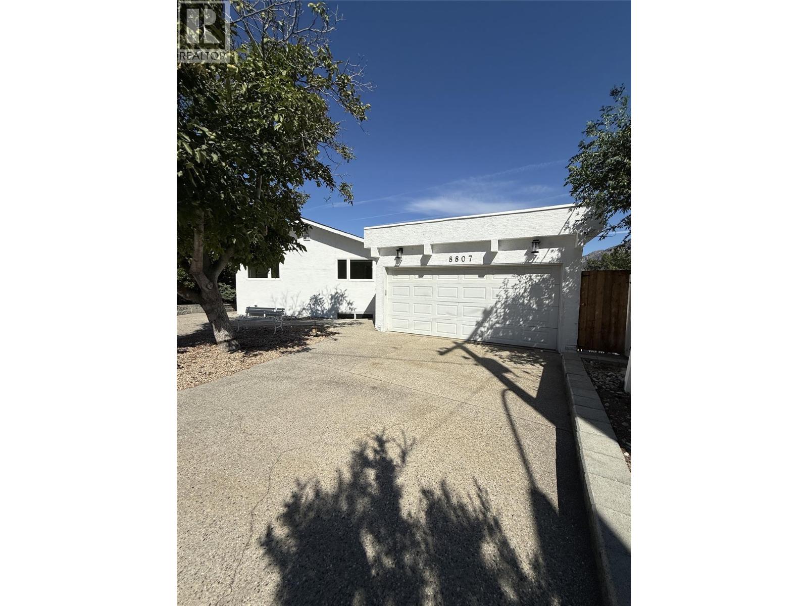 8807 Gala Crescent, Osoyoos
