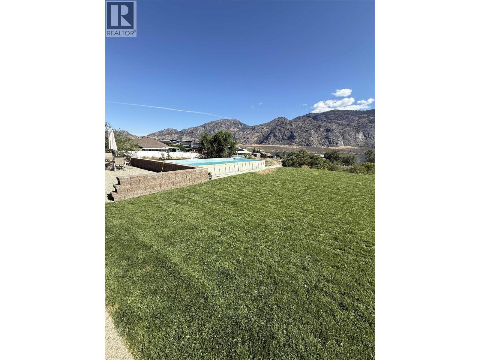 8807 Gala Crescent, Osoyoos