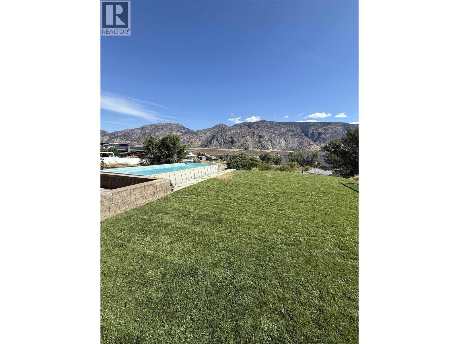 8807 Gala Crescent, Osoyoos